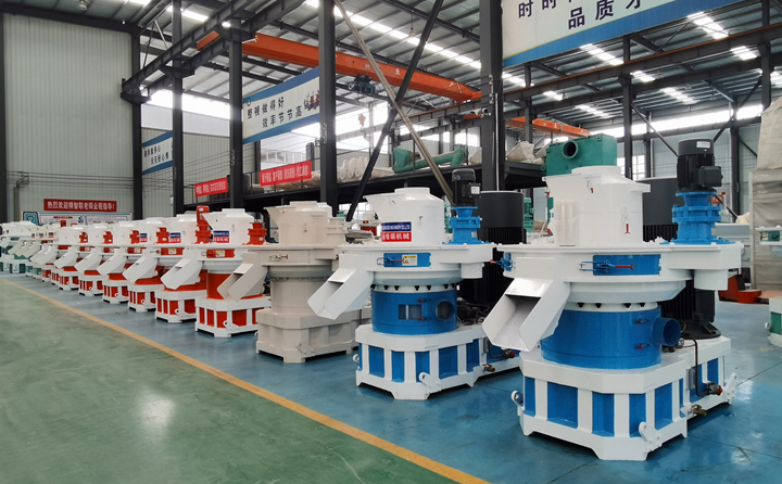 國內(nèi)的鋸末顆粒機(jī)設(shè)備在國際上也是嶄露頭角，遠(yuǎn)遠(yuǎn)離不開多年的辛苦研發(fā)