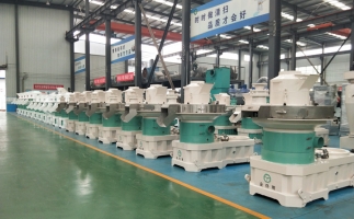 農(nóng)林廢棄物，用木屑顆粒機(jī)加工為燃料顆粒，是個(gè)不錯(cuò)的選擇